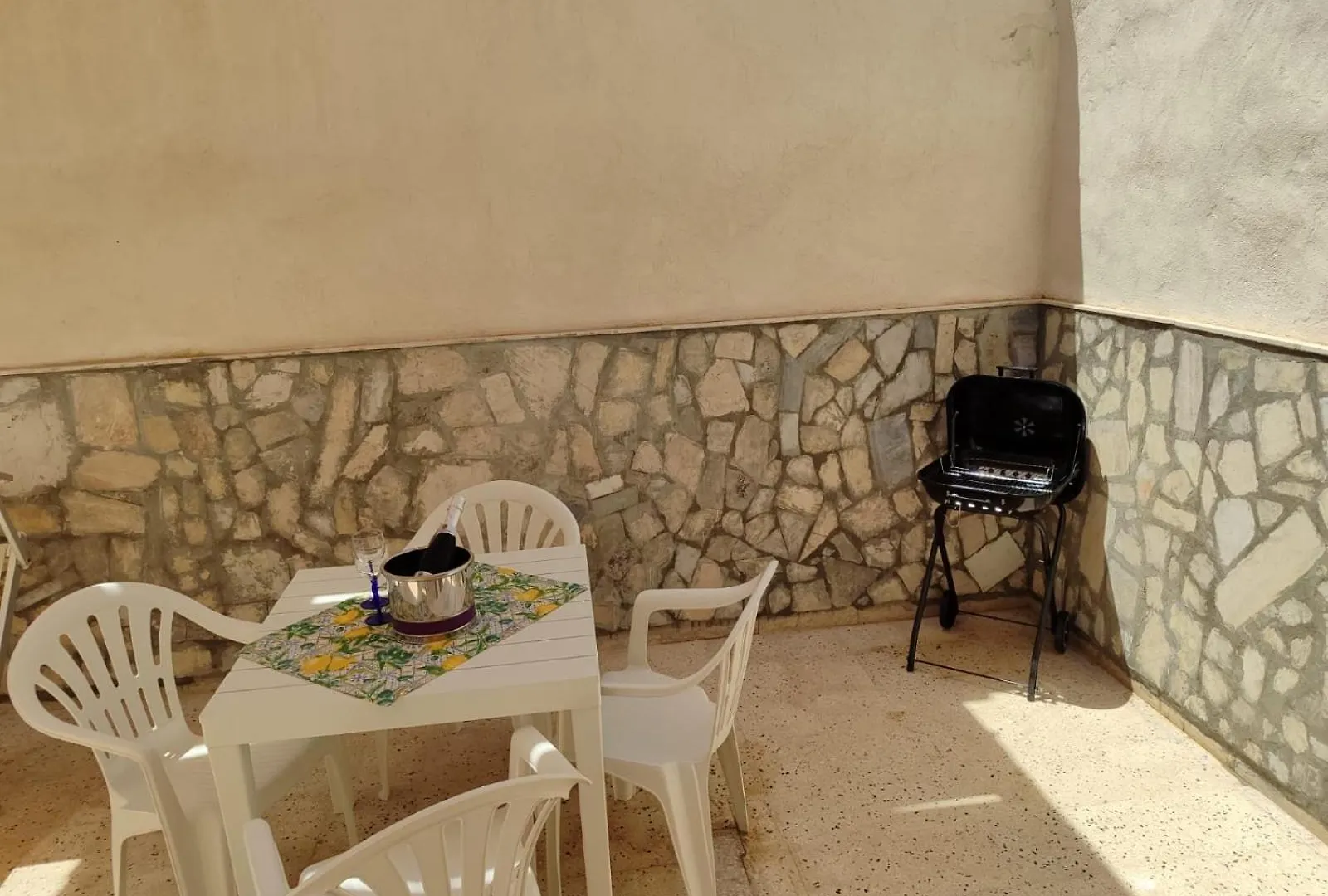 Mediterranea Home Trapani 0*,
